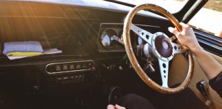 Безопасность на трассе ночью: Must-Have советы