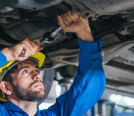 Чехлы для зонтов и дождевиков в салоне