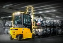 Вилочные погрузчики на службе у цифрового склада