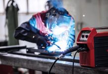 Сварочный полуавтомат: гид по выбору надёжного помощника для СТО