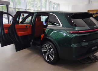 Семейный SUV: LIXIANG L6 PRO в Москве